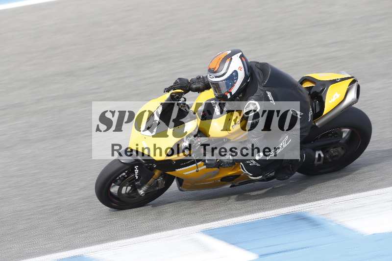 /Archiv-2025/02 28.-31.01.2025 Moto Center Thun Jerez/rot-red/51